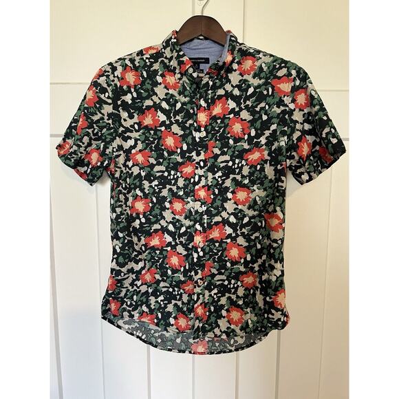 Tommy Hilfiger Other - Tommy Hilfiger Men's Short Sleeve Button Up Hawaiian Size Medium Custom Fit